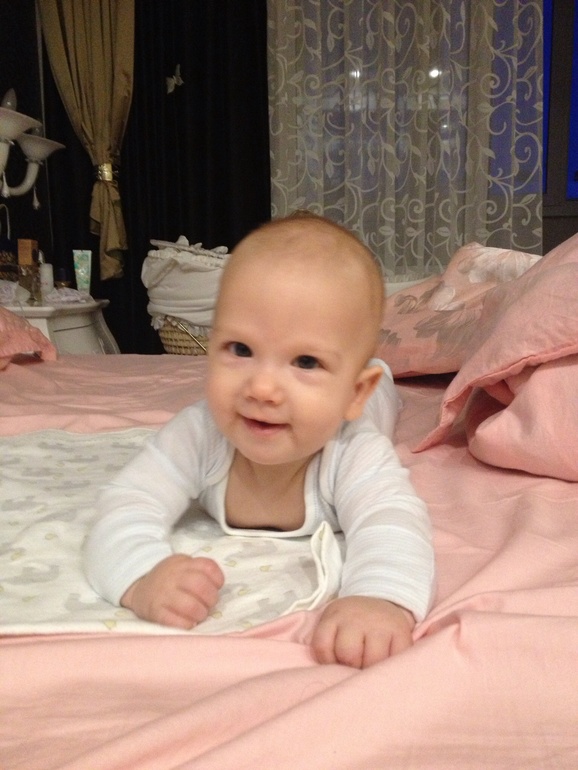 6 месяцев и 3 дня Ярославу)