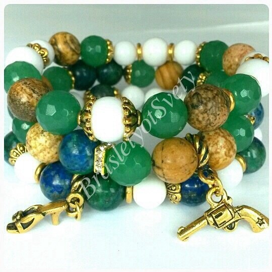 Браслеты с именами из натуральных камней