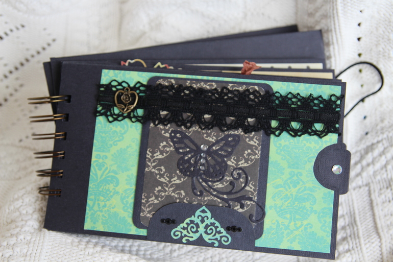 Навеяно викторианской эпохой...