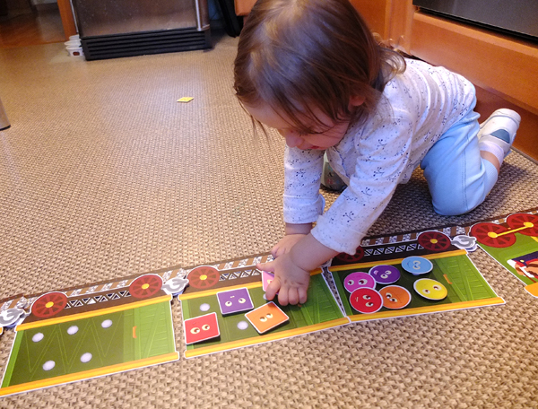 Развивающие игрушки Scotchi. Радость на липучках))