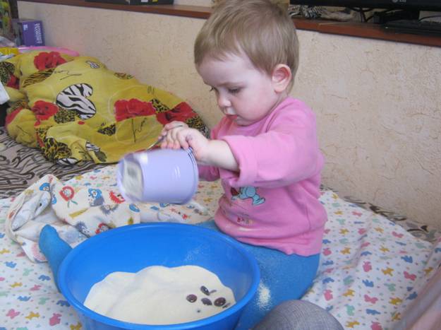 Полине 1 год и 9 месяцев