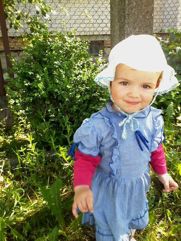 Полине 1 год и 10 месяцев