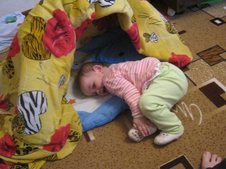 Полине 1 год и 4 месяца