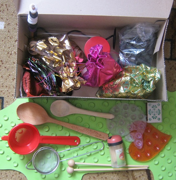 Коробочки мелкой моторики