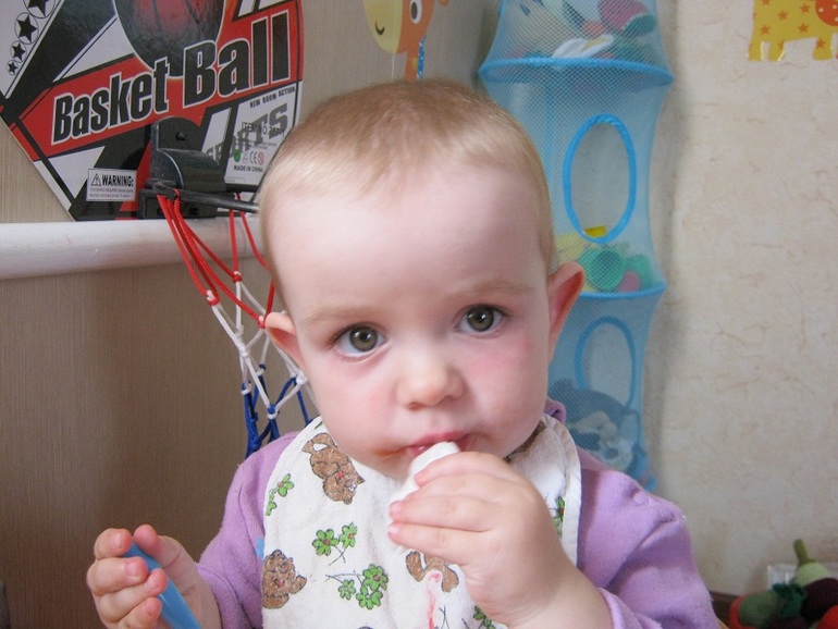 Полине 1 год и 3 месяца