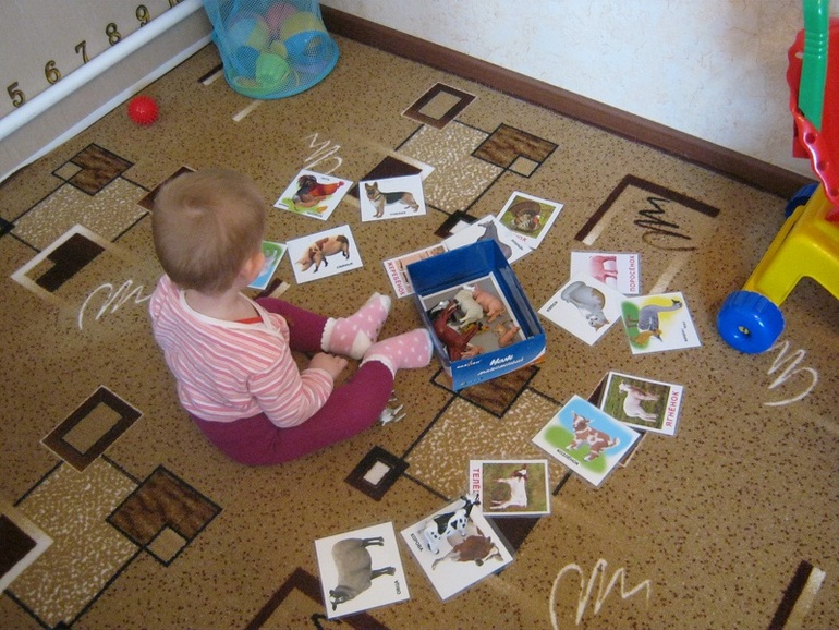 Полине 1 год и 4 месяца