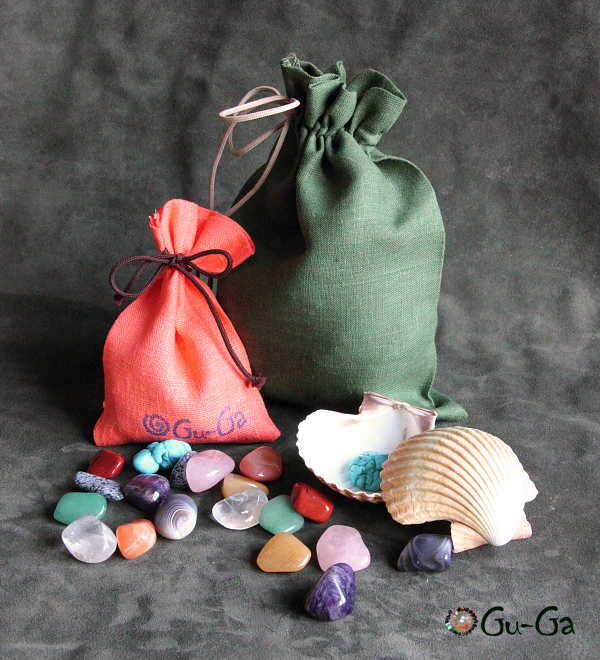 Самоцветы ,- натуральные полудрагоценные камни, обучение в игре...