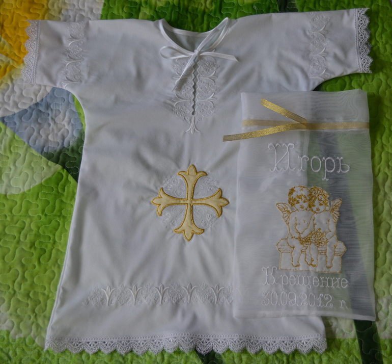 Именные крестильные комплекты на заказ