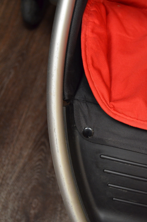 Продам PHIL&TEDS; Vibe с аксами. Регион. 20000 руб ТК за мой счет.