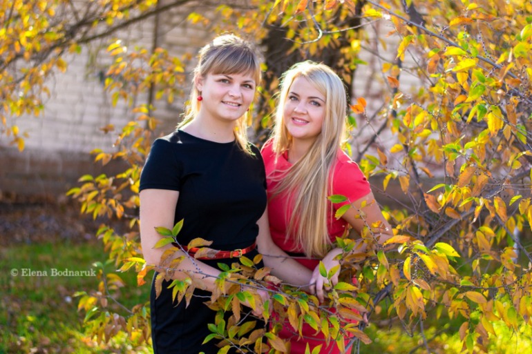 Две подружки