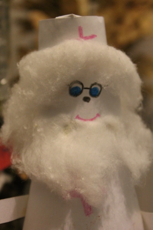 Объемная поделка Айболит