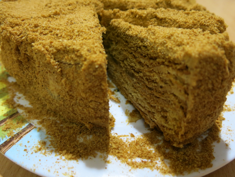 Медовые торты с натуральным медом на заказ к 8 марта и не только