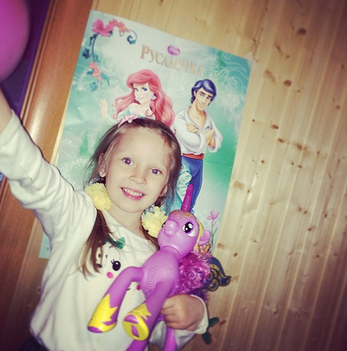 Вот Вероничке и 5 лет!!!