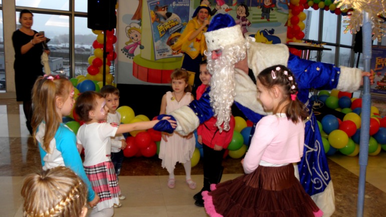 Наши новогодние передвижения, В гостях у Незнайки в Крокусе)