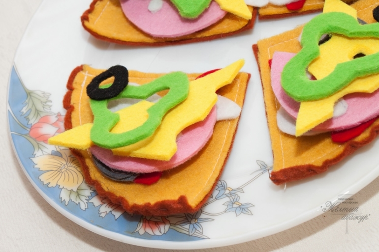 Пицца. (фетровая еда)