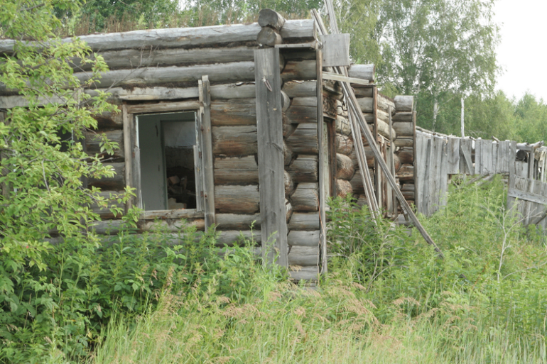 Дернова. останки...