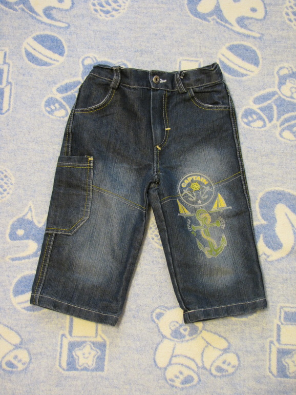 Джинсовые бриджи на мальчика на 2 годика - 300 рублей