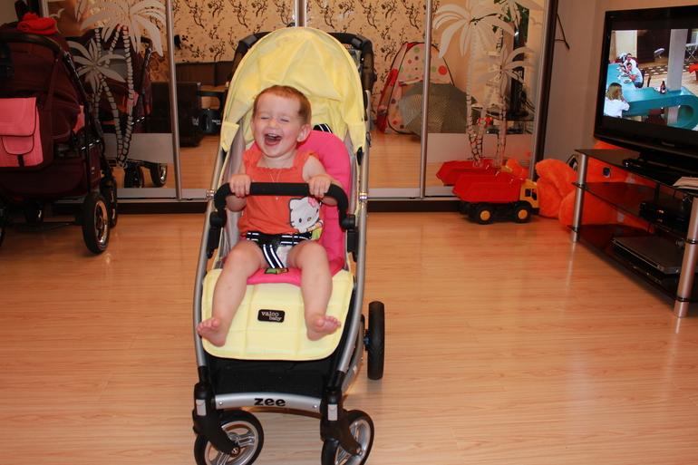 Valco Baby Zee в цвете Citrine!!! Много фото!