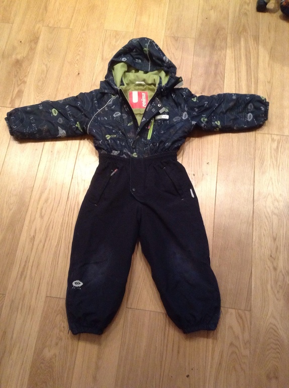 Продам зимний комбенезон Рейма 104-110