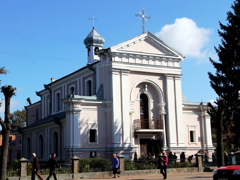 Неизвестная Украина: Малый Ерусалим в сердцк Украины (г. Бердичев) и любовное гнездышко О. Бальзака (с. Верховня)