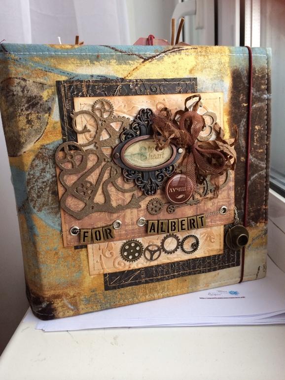 Альбом в подарок