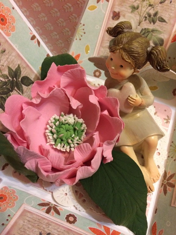 Три подарочные коробочки