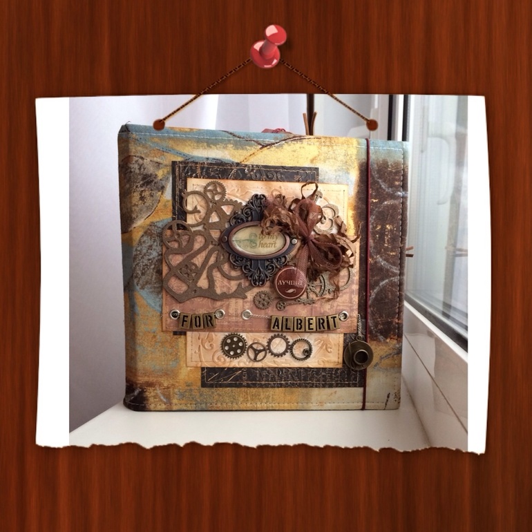 Альбом в подарок