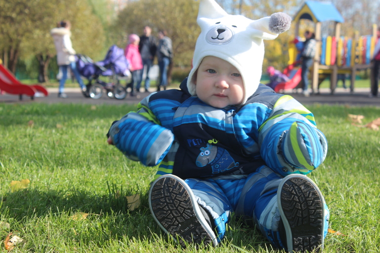 Сладкому Пончику девять!