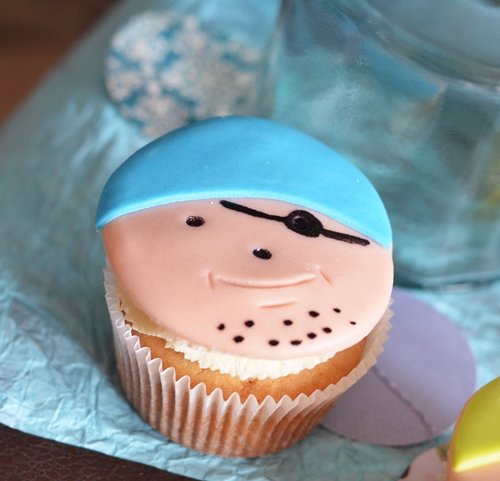 Пиратские сладости. Вариация на тему. Совсем немного:)