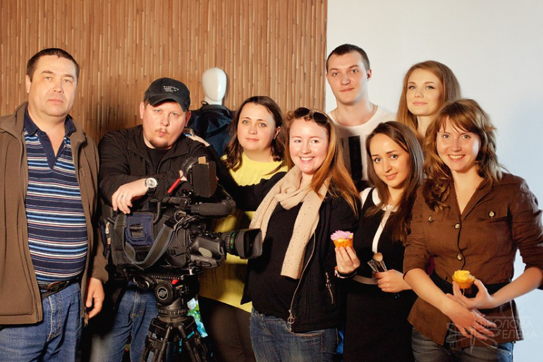 Декор и костюмы для съемок Первого канала)))