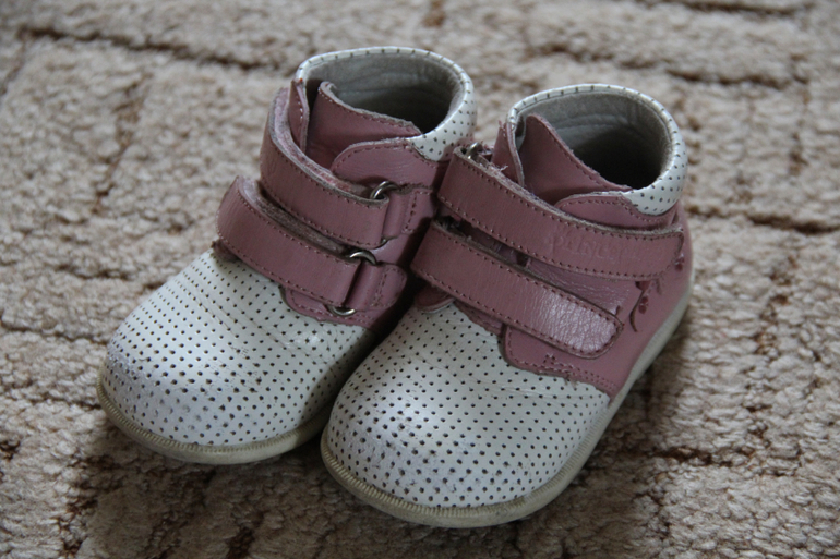 Обувь для девочки 18,19,21 размер