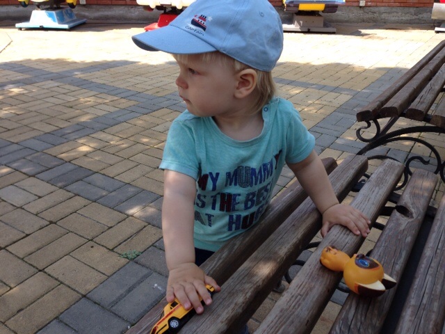 Наше первое слово из трех слогов и фоточки из Ростова