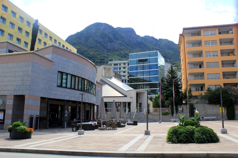 Летний европейский трип 2013 с годовасиком. Часть 7. Менаджио и озеро Лугано