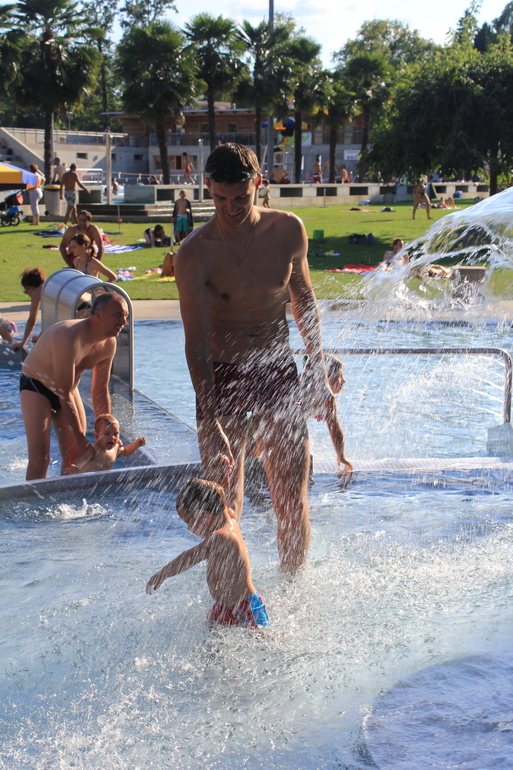 Летний европейский трип 2013 с годовасиком. Часть 7. Менаджио и озеро Лугано