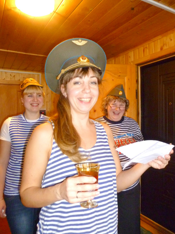 Поздравление на 23 февраля! =) ...и торт рубашка