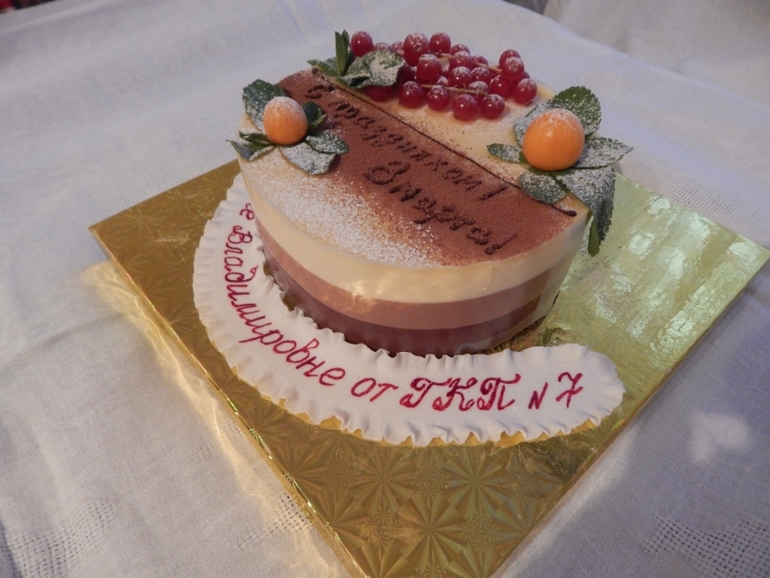 Сладкое поздравление в садик с 8 марта