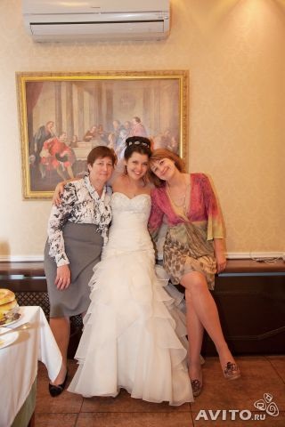 Свадебное платье Продается свадебное платье Allure Bridals ( оригинал)
