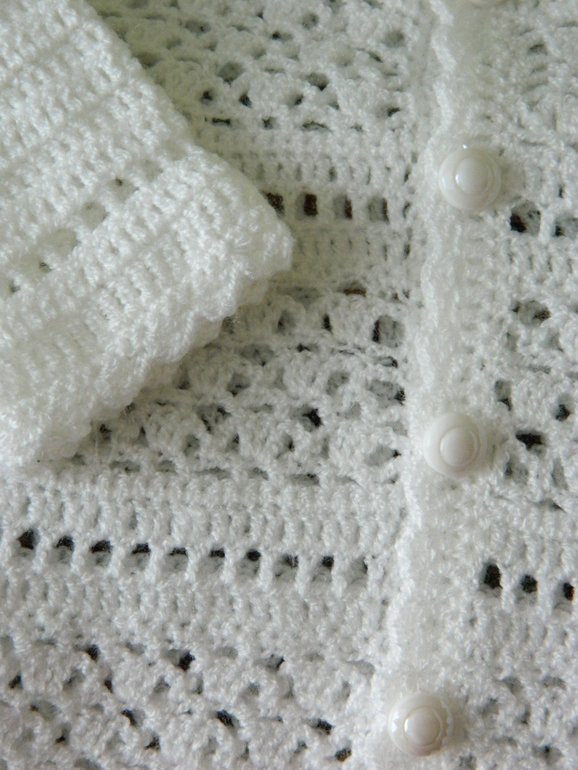 Кофточка для малышки