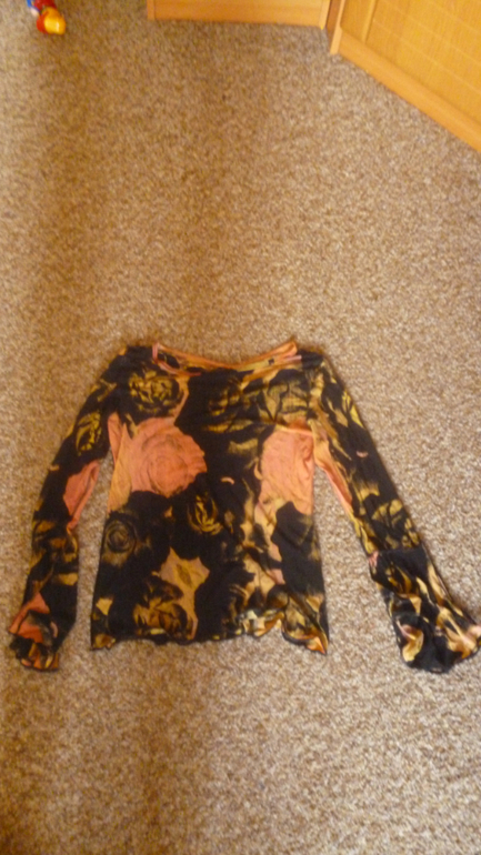 Отдам даром женскую одежду, Пушкино