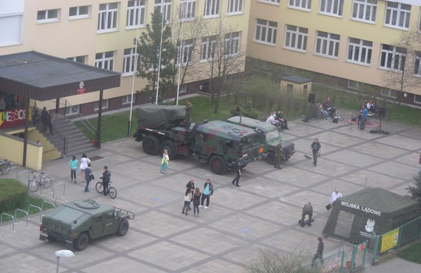 Военная агитация в польских школах???