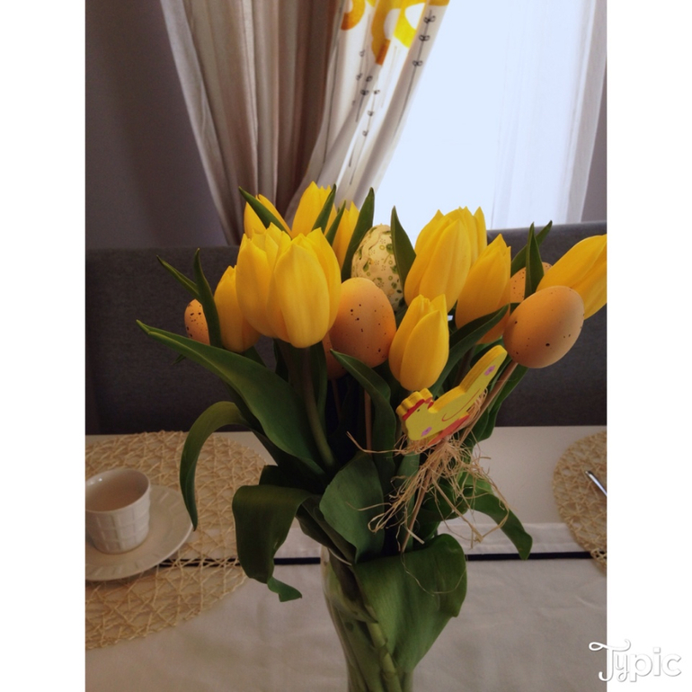 Весенние обновление гостиной.