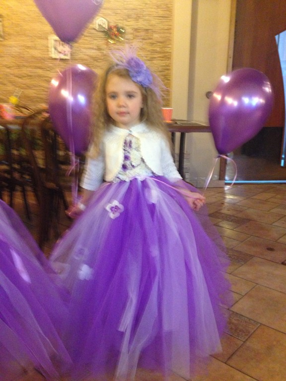 Платья нарядные .Большой выбор! ВСЁ В НАЛИЧИИ! СКИДКИ!