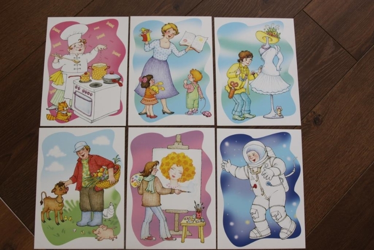 Знакомимся с Профессиями в 2.2 года