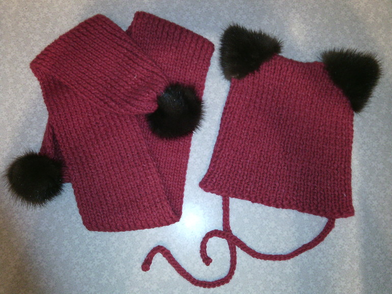 Шапочка и шарфик с мехом норки)