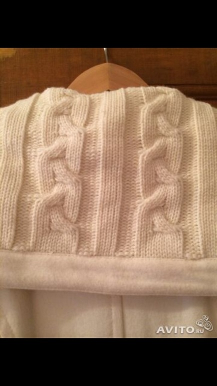 Кремовое пальто