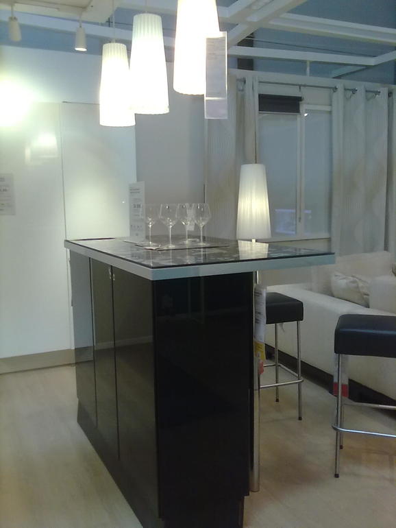 Интерьеры с экспозиций.