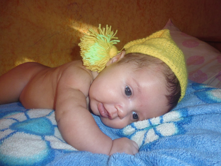 Колёсику сегодня исполнилось 2 месяца)