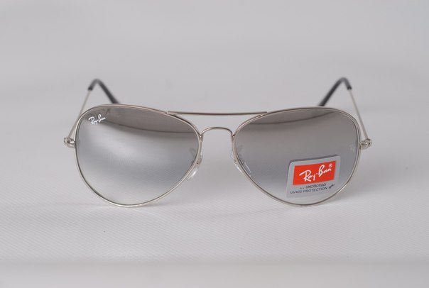 Очки RAY-BAN+платок LOUIS VUITTON=1590 руб.