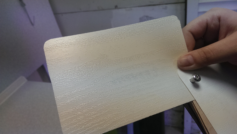 Девочки! Еще раз к Вам за советом. В каком цвете  лучше смотрится кухня?