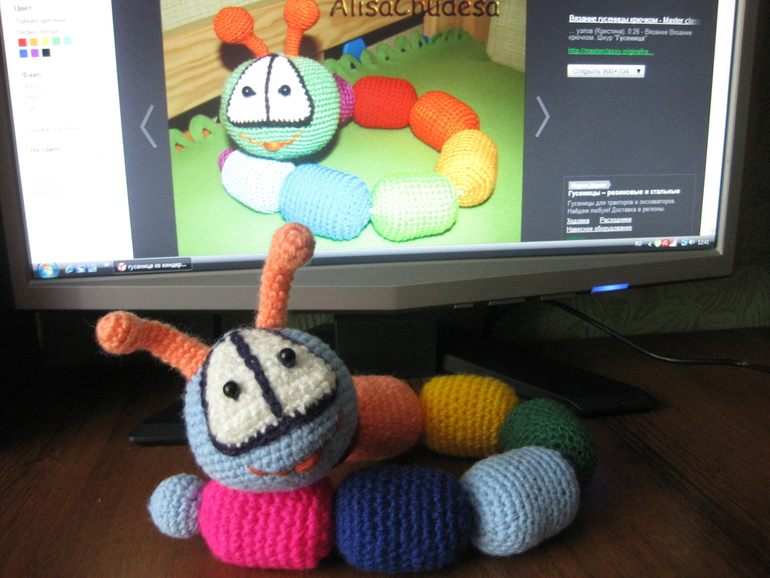 Гусеничка для дочи)